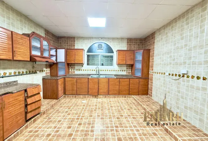 167002850 - Property Image 2