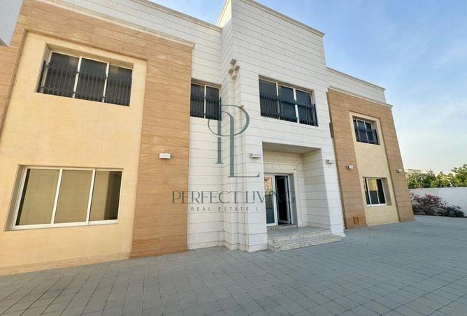 96124240 - Property Main Image