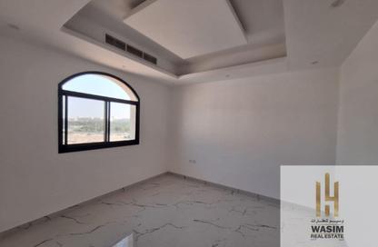 Compound - 7+ - 7+ for sale in Al Jurf Industrial 2 - Al Jurf Industrial - Ajman