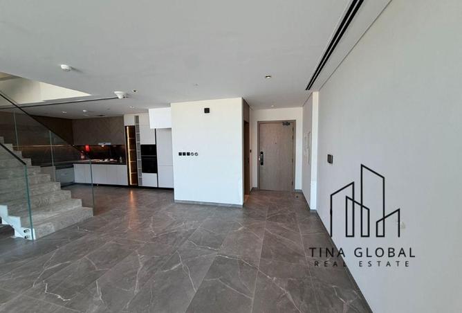 82803021 - Property Image 3