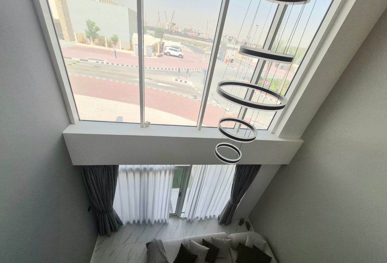 2 Yard I Direct to the Entrance I Fully Furnished