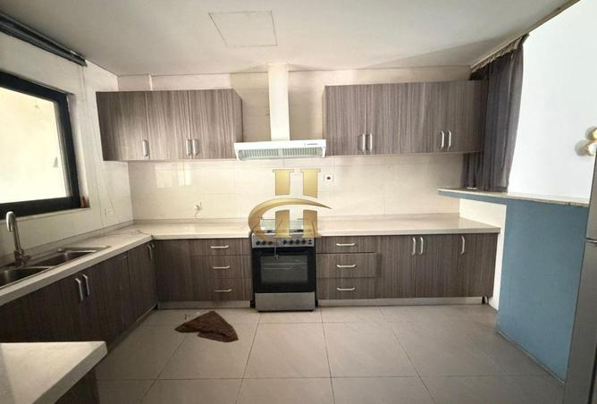 74249737 - صورة العقار 2