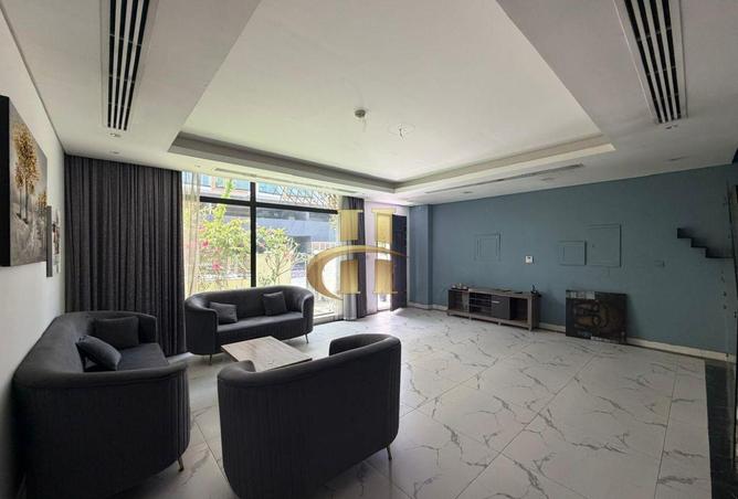 74249737 - الصورة الرئيسية للعقار