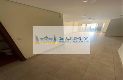 Apartment - 1 - 2 for rent in Venetian - Canal Residence - Dubai Sports City - Dubai