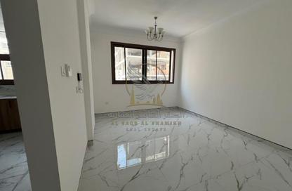 Apartment - 1 - 2 for rent in Al Mahatta - Al Qasimia - Sharjah