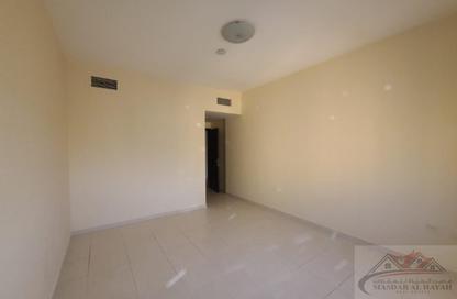 Apartment - 1 - 2 for rent in Muwailih Building - Muwaileh - Sharjah