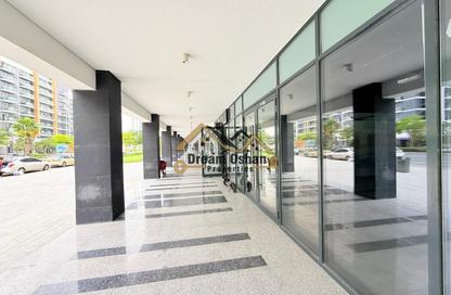 Shop - Studio - 1 Bathroom for rent in Azizi Riviera 46 - Azizi Riviera - Meydan One - Meydan - Dubai