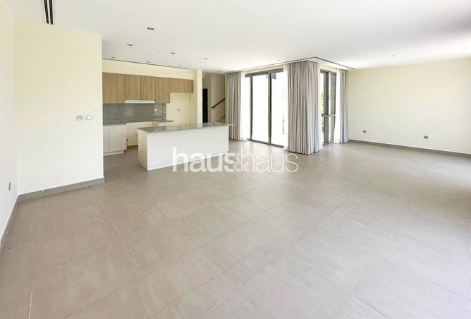 135601431 - Property Image 2
