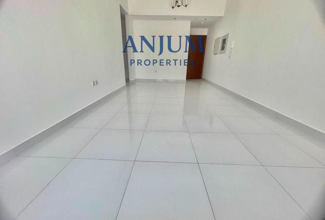100855626 - Property Image 2