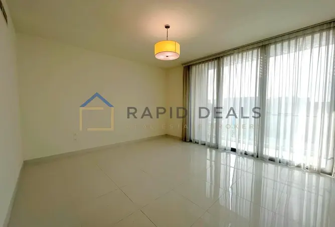 155570411 - Property Image 3