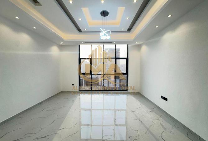 137875121 - Property Image 3