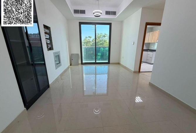 102000897 - Property Image 2