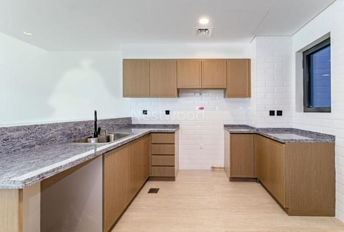 2OnUpUCigjI - Property Image 2