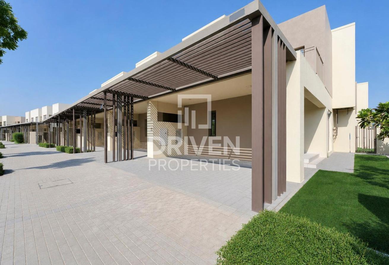 Infront Of Amenities | Vacant | Chiller Free photo 29