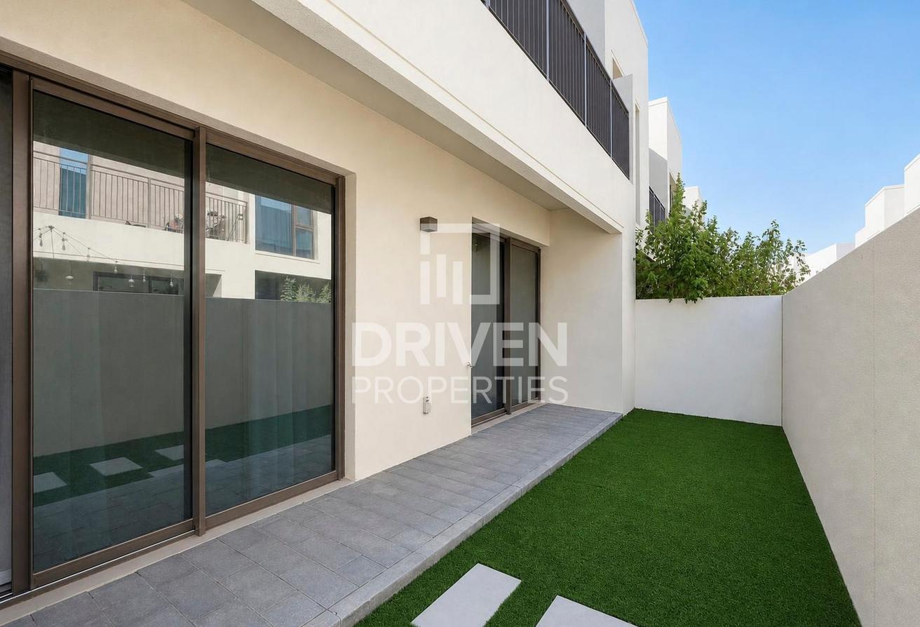 Infront Of Amenities | Vacant | Chiller Free photo 26