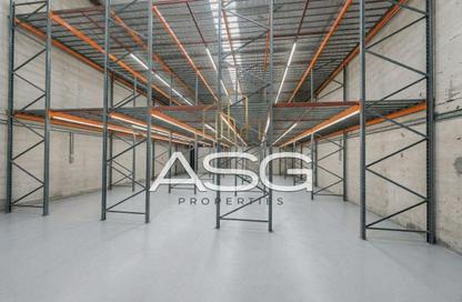 Warehouse - Studio - 1 for rent in Al Qusais Industrial Area 1 - Al Qusais Industrial Area - Al Qusais - Dubai Warehouse - Studio - 1 for rent in Al Qusais Industrial Area 1 - Al Qusais Industrial Area - Al Qusais - Dubai