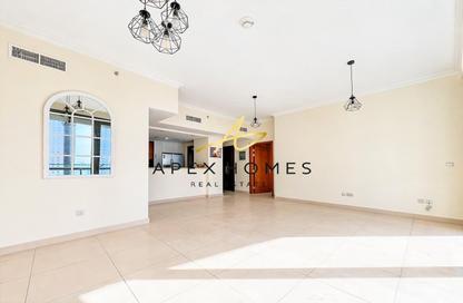Apartment - 2 Bedrooms - 3 Bathrooms for rent in Burj Vista 1 - Burj Vista - Downtown Dubai - Dubai