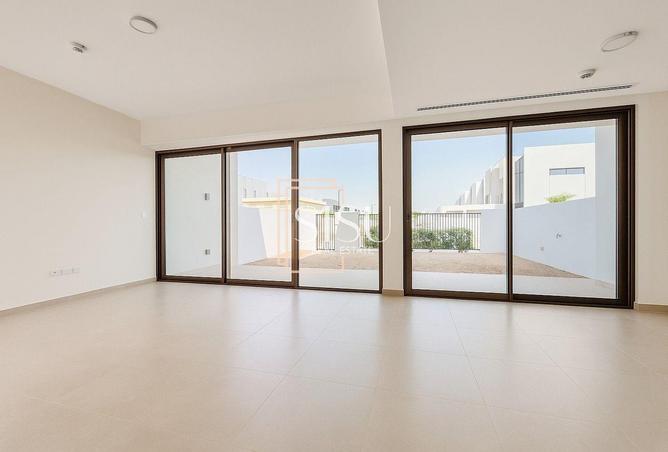 70274889 - Property Image 3