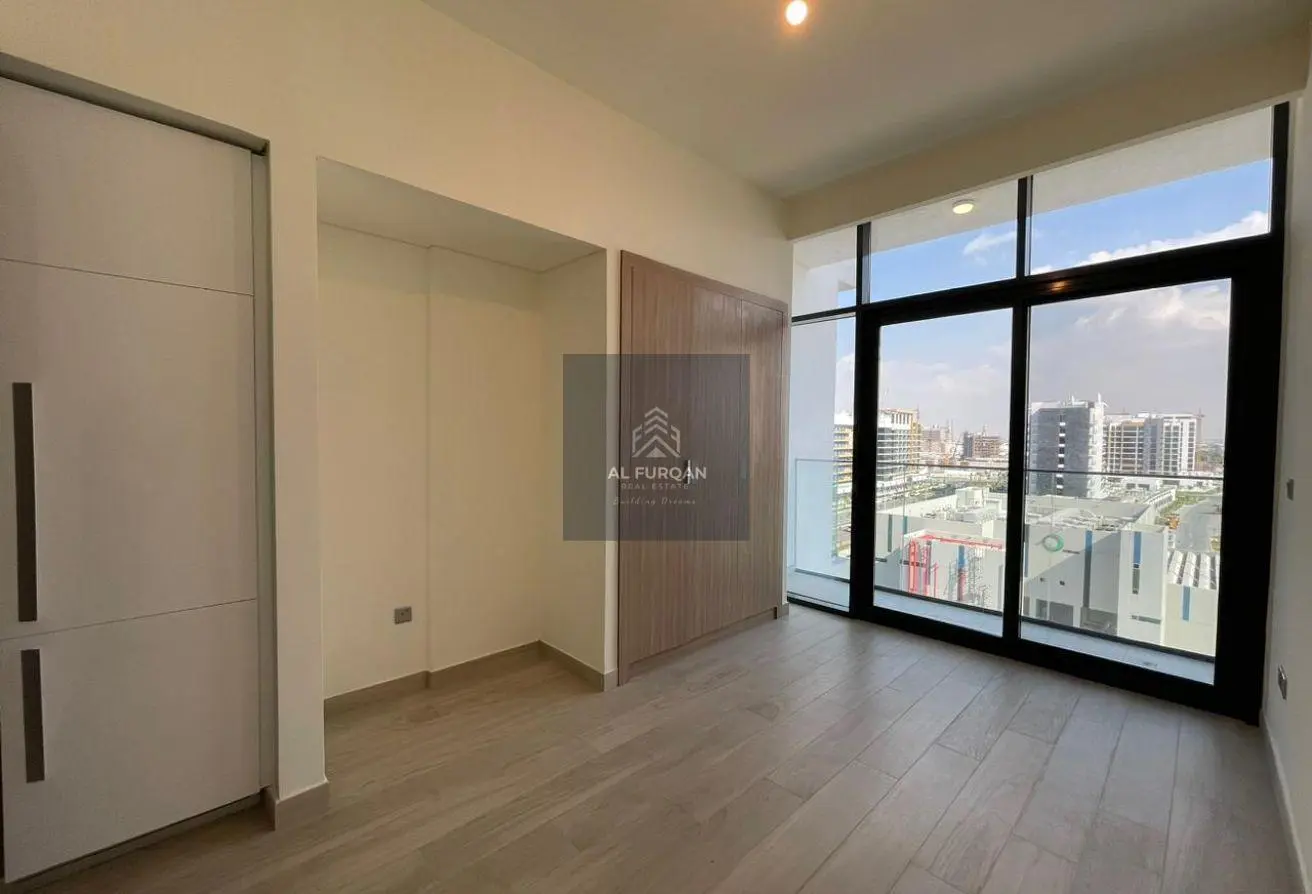 92275390 - Property Main Image