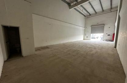 Warehouse - Studio - 1 for rent in Ajman Industrial 1 - Ajman Industrial Area - Ajman