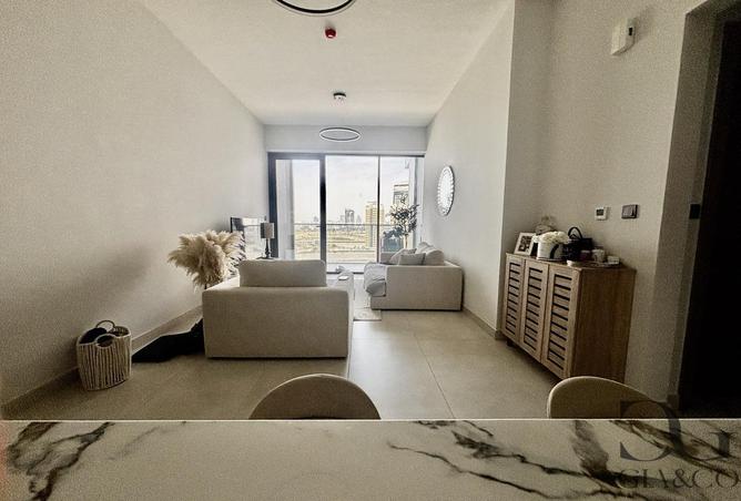 82353818 - Property Image 3