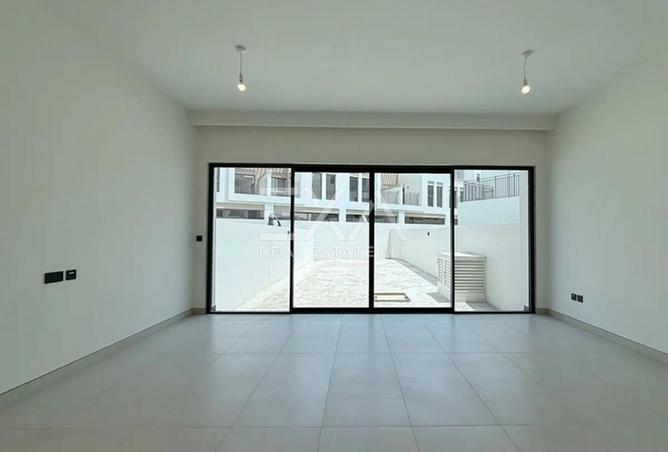 138756380 - Property Image 3
