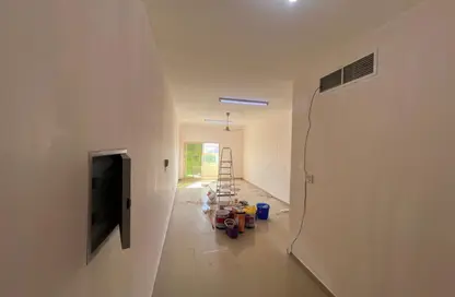 Apartment - 1 Bedroom - 1 Bathroom for rent in Al Rawda 3 Villas - Al Rawda 3 - Al Rawda - Ajman