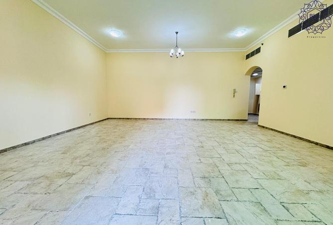 60137373 - Property Image 2