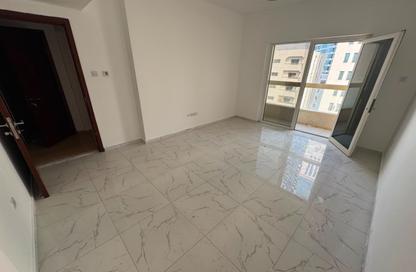 Apartment - 2 - 2 for rent in Thuraya Al Majaz Building - Al Majaz 3 - Al Majaz - Sharjah Apartment - 2 - 2 for rent in Thuraya Al Majaz Building - Al Majaz 3 - Al Majaz - Sharjah