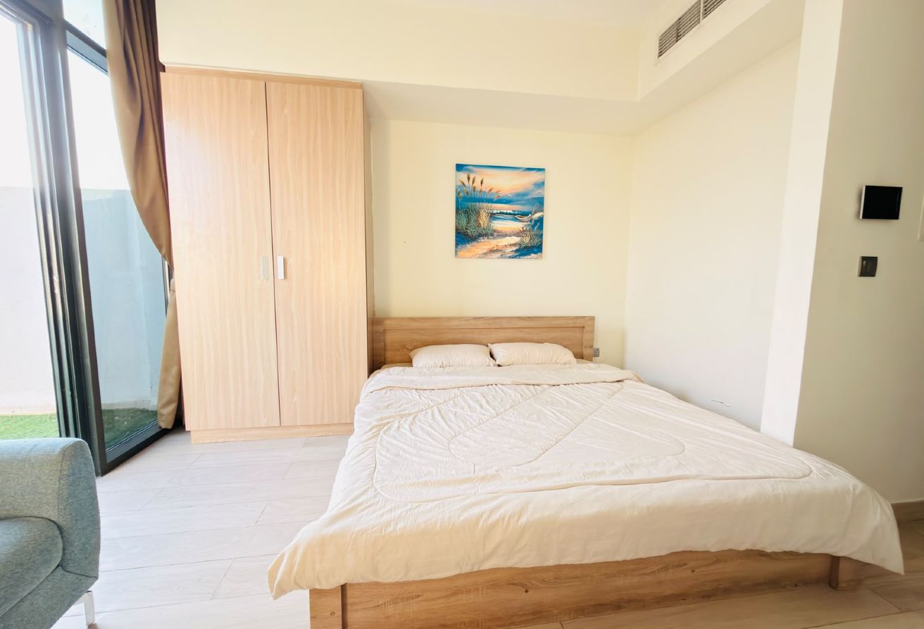 Large Layout | Rented | Motivated Landlord gallery image