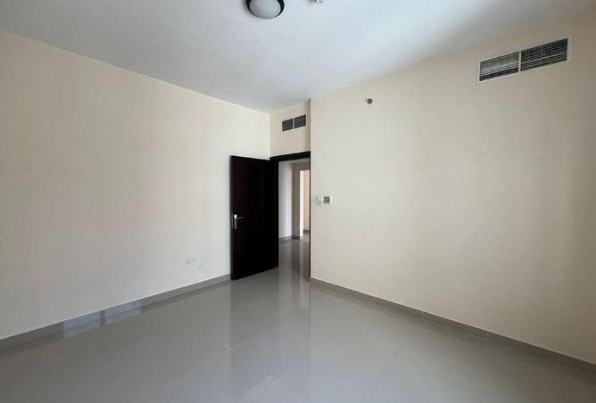 72316297 - صورة العقار 3