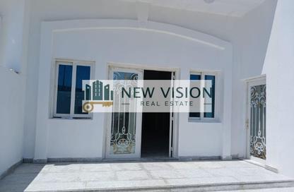Villa - Studio - 7 for rent in Al Sabkha - Al Riqqa - Sharjah
