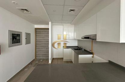 Apartment - 3 Bedrooms - 3 Bathrooms for rent in BLOOM TOWERS A - Bloom Towers - District 10 - Jumeirah Village Circle - Dubai