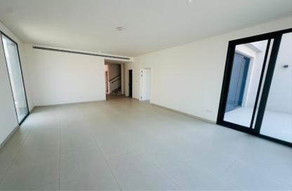 Townhouse - 4 - 5 for rent in Jebel Ali Village Townhouses - Jebel Ali Village - Jebel Ali - Dubai