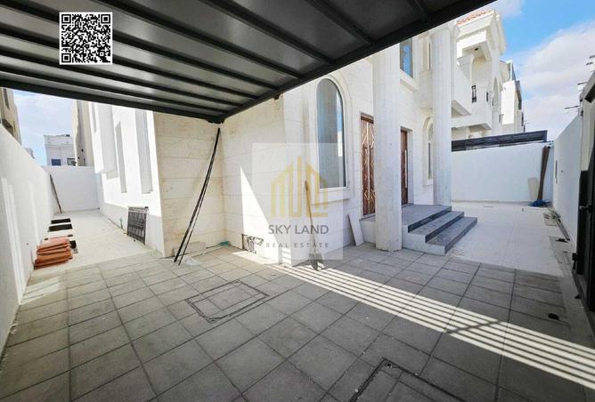 75787387 - Property Image 2