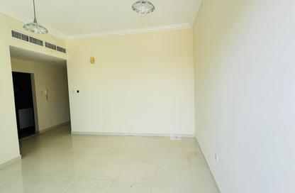 Apartment - Studio - 1 Bathroom for rent in MOJ Building - Al Warqa'a 1 - Al Warqa'a - Dubai