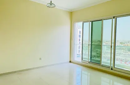 Apartment - 1 Bathroom for rent in MOJ Building - Al Warqa'a 1 - Al Warqa'a - Dubai