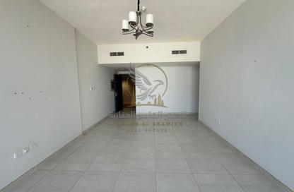 Apartment - 3 - 3 for rent in Al Mamzar - Al Mamzar - Sharjah - Sharjah