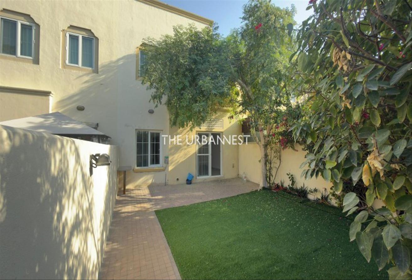 Well Maintained | Prime Location | Vacant photo 14