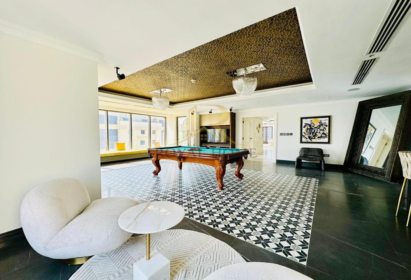 Luxury Apartment | Private Pool | Beach Living photo 13