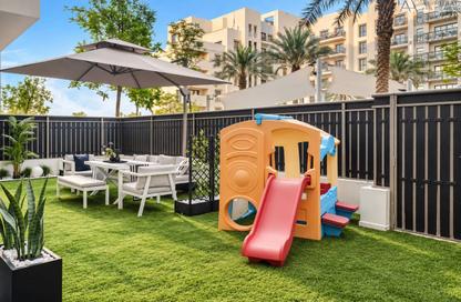 Apartment - 2 - 3 for rent in Zahra Apartments 1B - Zahra Apartments 1 - Zahra Apartments - Town Square - Dubai