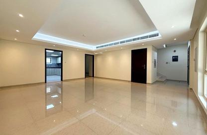 Villa - 5 - 5 for rent in Mirdif Villas - Mirdif - Dubai