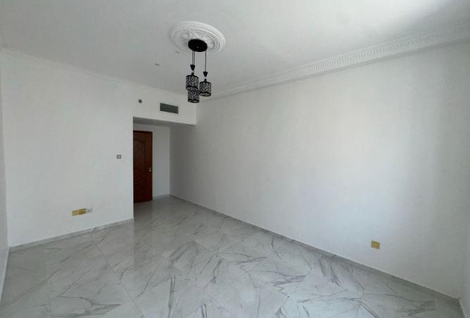 58957814 - Property Image 3