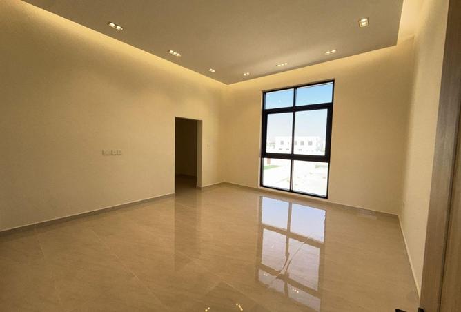 54938106 - Property Main Image