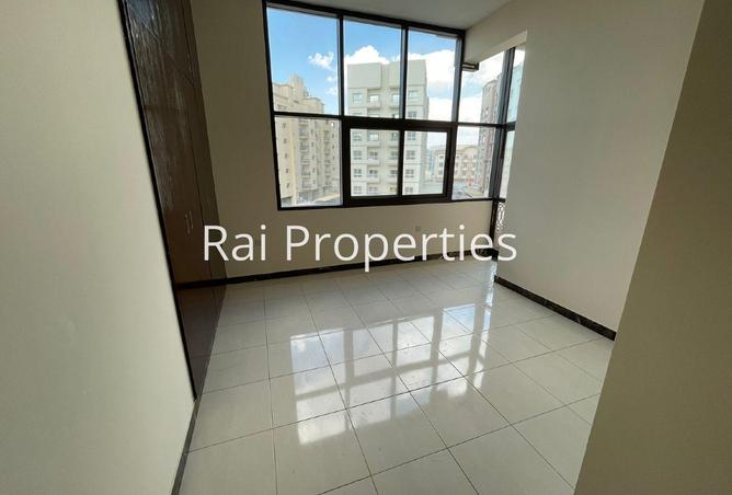 82822073 - Property Image 3