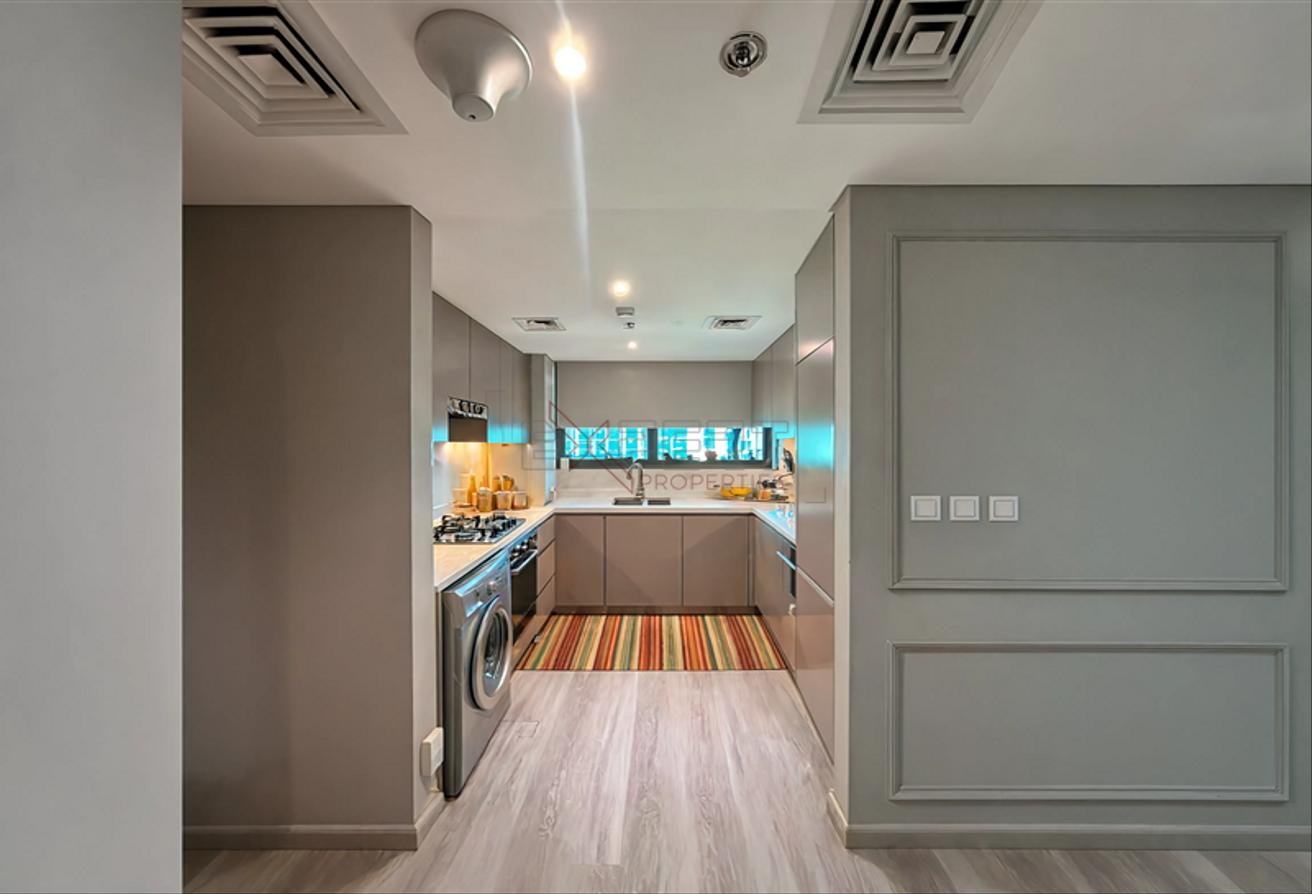 Vacant & Furnished | Move-In Ready | High Floor photo 6