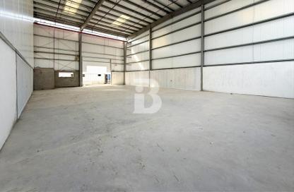 Warehouse - Studio for rent in Phase 1 - Dubai Investment Park (DIP) - Dubai Warehouse - Studio for rent in Phase 1 - Dubai Investment Park (DIP) - Dubai