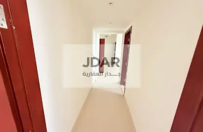 عمارة بالكامل للبيع في مجمع مويلح - تجارية مويلح - الشارقة