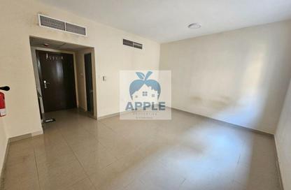 شقة - 1 للايجار في بناية مويليح 3 - مويلح - الشارقة شقة - 1 للايجار في بناية مويليح 3 - مويلح - الشارقة