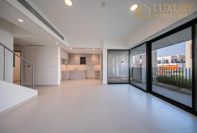 156013439 - Property Image 2